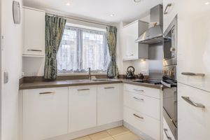 KITCHEN- click for photo gallery